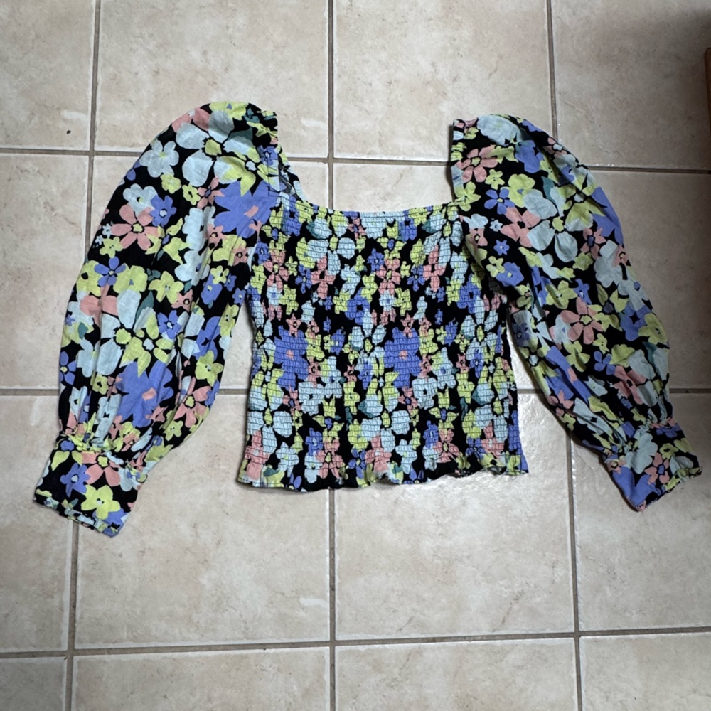 Free People Ariana Smocked Floral Puff Sleeve Smocked Top - Picture 6 of 14